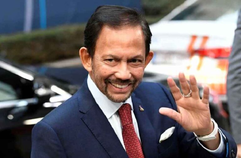 Sultan Hassanal Bolkiah _ Brunei's Export Boom