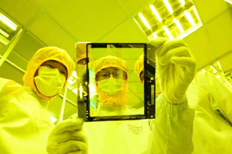 SK Square research lab _ Global Chip Industry Updates