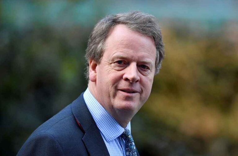 Alister Jack_to Vietnam to Boost Trade