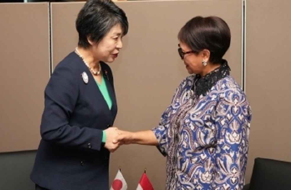 Yoko Kamikawa and Retno Marsudi