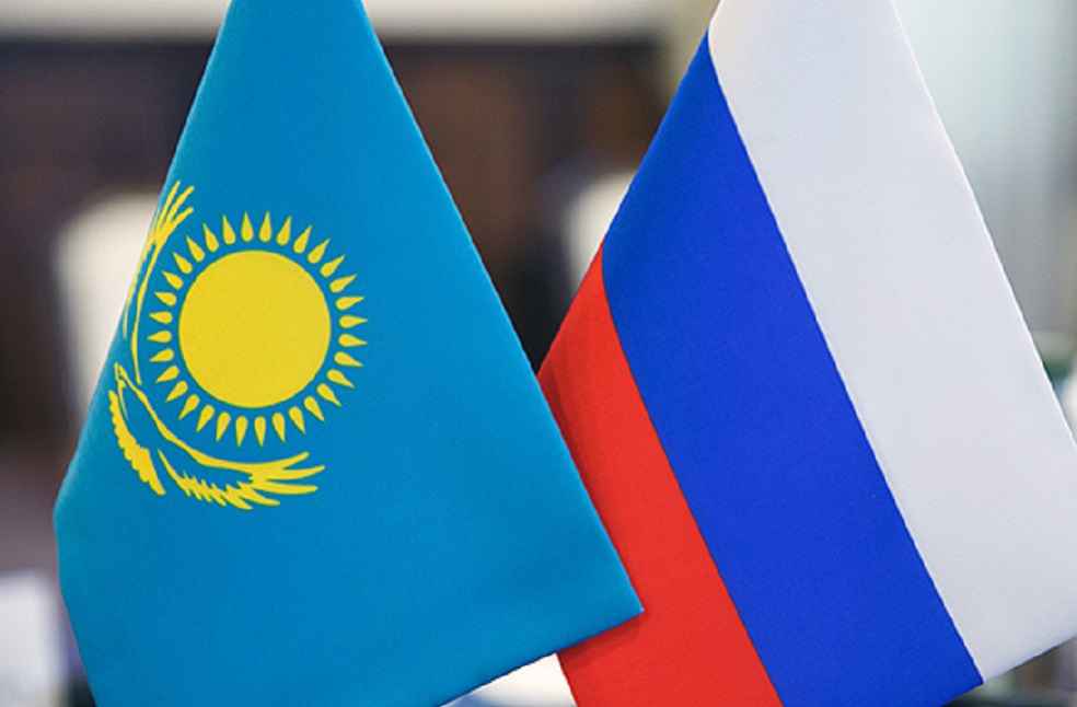 Kazakh Russia Flags_Sanctions